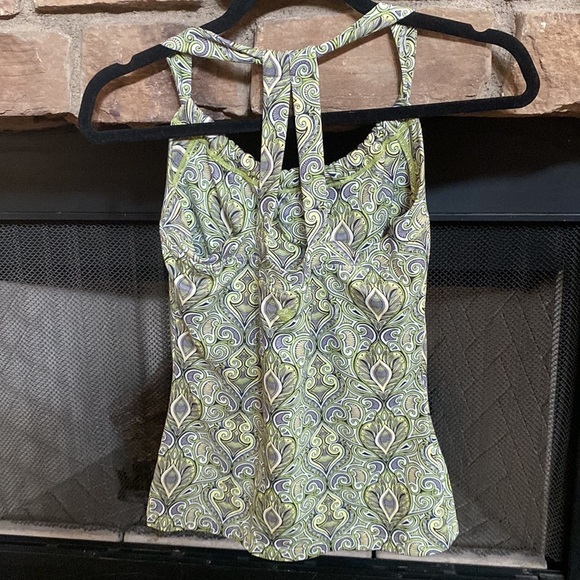 Prana lime green and white lined workout top. Small - Picture 7 of 9